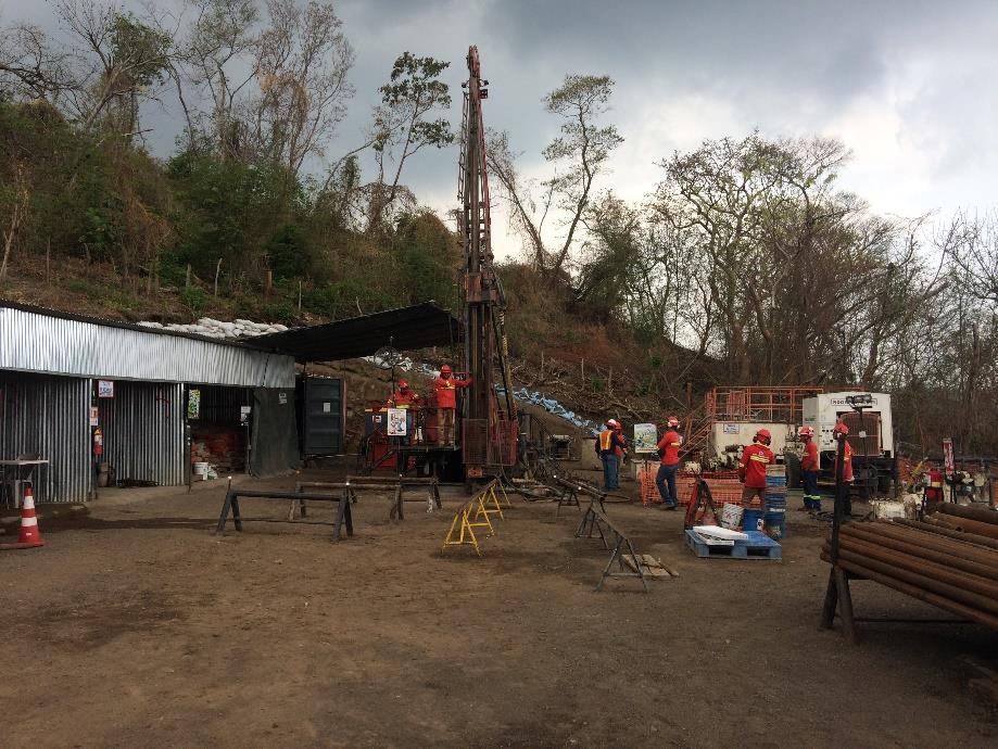 Proyecto geotérmico Volcán Cosigüina Etapa: Pre - Factibilidad MODELO CONCEPTUAL Temperatura : 200 C - 240 C. Probabilidad P 50% de 82 MW de potencia.