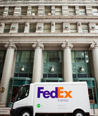 destino final. FedEx brinda opciones de entrega vía aérea o terrestre para satisfacer tus necesidades.