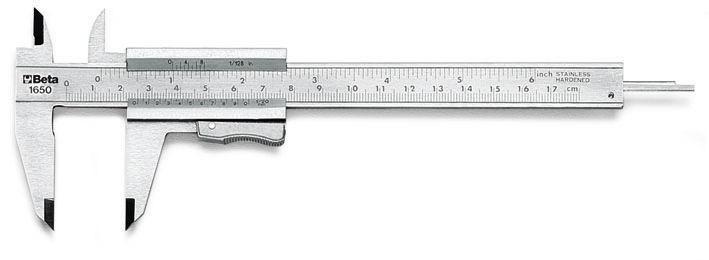 2. LA LONGITUD: unidades de longitud La unidad de longitud en el SI es el metro y su símbolo es m. existen otras unidades que nos permiten medir longitudes más pequeñas y más grandes al metro. 2.
