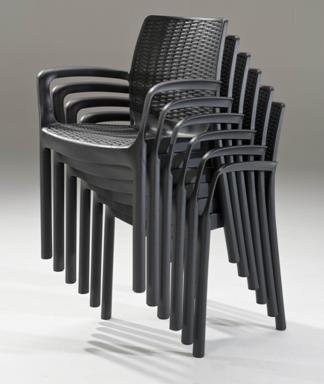 Mesas y sillas por separado