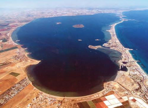 en Murcia La Manga del Mar Menor es un cordón litoral situado en el sureste de la península ibérica en