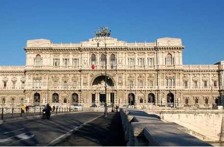 PALACIO DE JUSTICIA El palacio fue construido entre el 1889 y el 1910 para alojar la Ley Nacional de Tribunales.