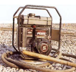 Vibradores de Inmersión Son equipos utilizados para forzar la salida del aire, de la masa de hormigón.