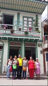 Se realizó una gira educativa para las comunidades de artesanos trabajadores de tejidos del municipio de San Agustín y del corregimiento de La Jagua Garzón a la comunidad de artesanos de Filandia en