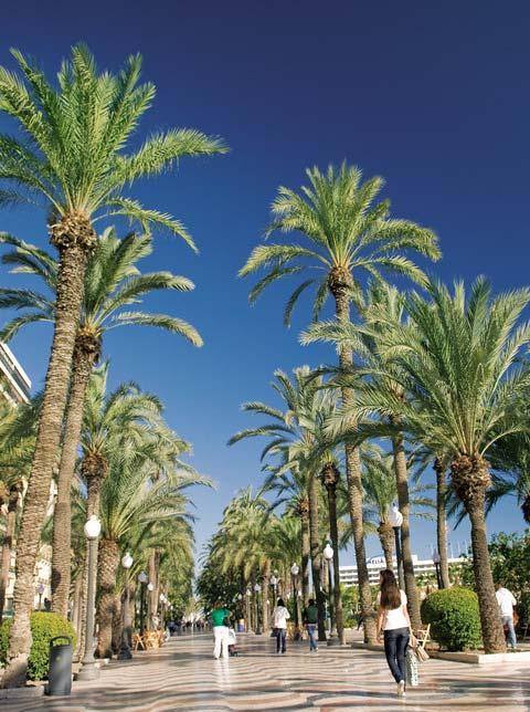 1. DEMANDA TURÍSTICA Turistas residentes en España En 2016, Alicante recibió 6,6 millones de turistas residentes en España, los cuales realizaron un total de 37,4 millones de pernoctaciones que,