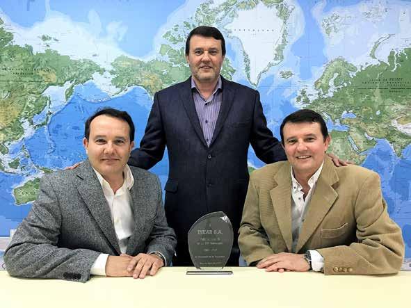 ADIMRA Carlos Alberto, Daniel y Eduardo Galfione, en el 60º aniversario de la empresa. Año 2017. fraccionadora como para YPF Gas, Totalgaz, Shell Gas, Amarilla Gas, entre otros importantes clientes.