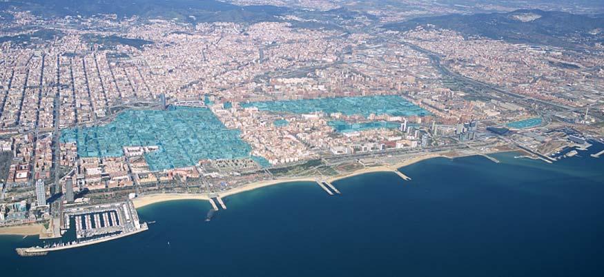 Presentación del 22@Barcelona El proyecto 22@Barcelona, aprobado por el Ayuntamiento en el año 2001, está transformando 200 hectáreas industriales del centro de Barcelona en un innovador distrito