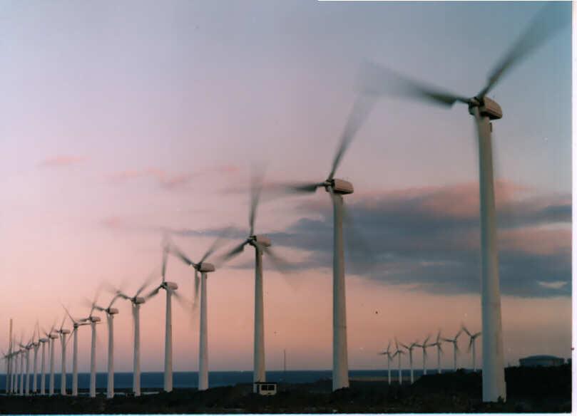 LOS NÚMEROS DE LA ENERGÍA EÓLICA I Fin de 2006: - Potencia eólica mundial 74.