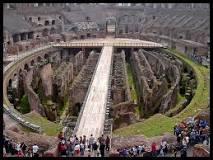 El Coliseo es un anfiteatro de la época del Imperio romano, construido en el siglo I
