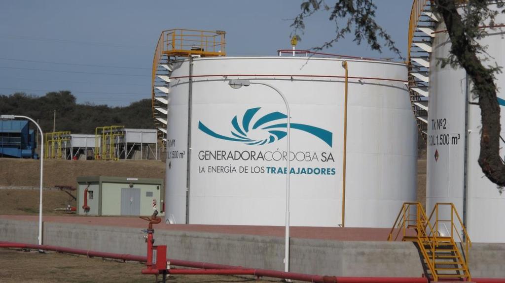 Piloto en Central Térmica 13 de Julio Río Tercero (Córdoba) ½ hectárea de piletas CO2 de chimenea Infraestructura