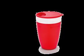 Incluye protector de color para sostener el vaso con bebidas calientes. Capacidad 450 ml.