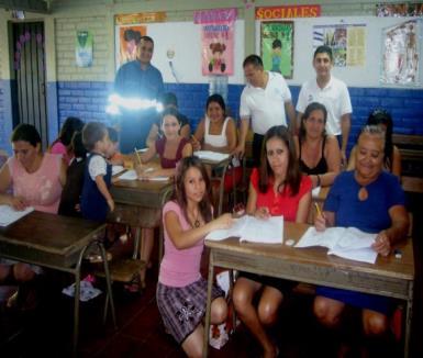 Tareas del Enlaces educativo en Coordinación de zona Realiza talleres de formación de inducción, inicial o continua para los alfabetizadores asignados.