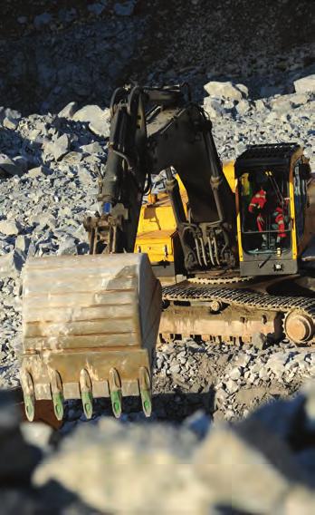 todas las aplicaciones Tamaño U20 U25 Excavadoras 6-10 mt 10-15 mt Cargadores 1,5 m 3 2,3 m 3 Mercado de la construcción Para las excavadoras y cargadores de rueda de tamaño medio Los tamaños U30,