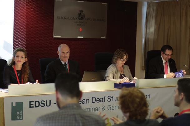 Durante los días 8 al 11 de octubre celebramos en Bilbao el - I Seminario Europeo de la EDSU (Unión Europea de Estudiantes Sordos).