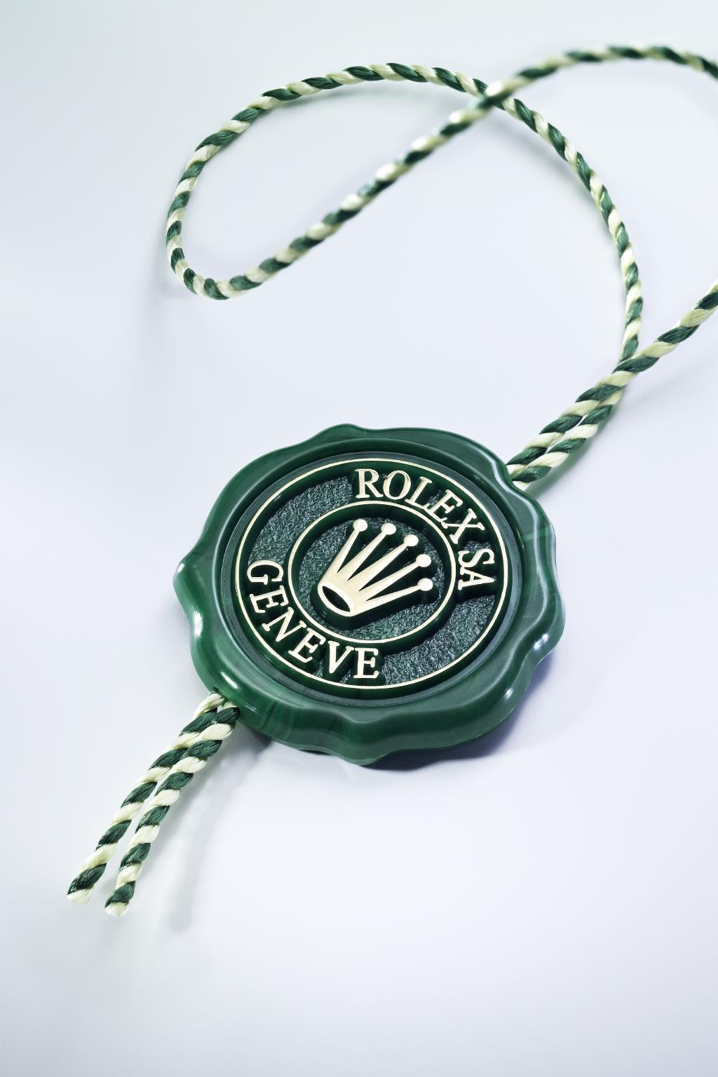 Características CRONÓMETRO SUPERLATIVO El sello verde que acompaña a su Rolex simboliza su estatus de Cronómetro Superlativo.