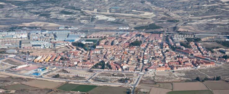 de la vía principal. Tuvo éxito la nueva fundación, que en 1315 era adquirida por el Concejo de Zaragoza para integrarla en el señorío del puente.