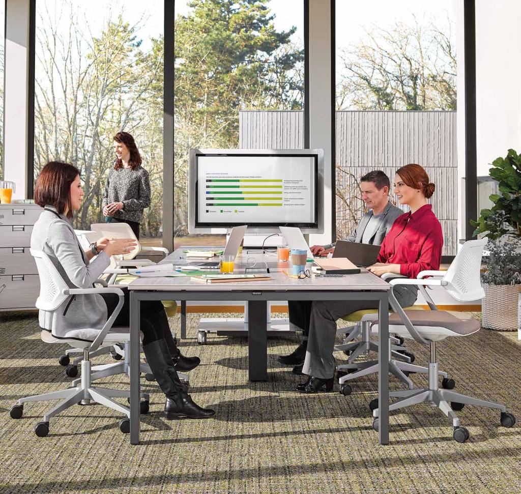 Diseñada para la colaboración SALAS DE REUNIONES Las mesas de reuniones FrameFour permiten colaborar de forma informativa, evaluativa y generativa a grupos