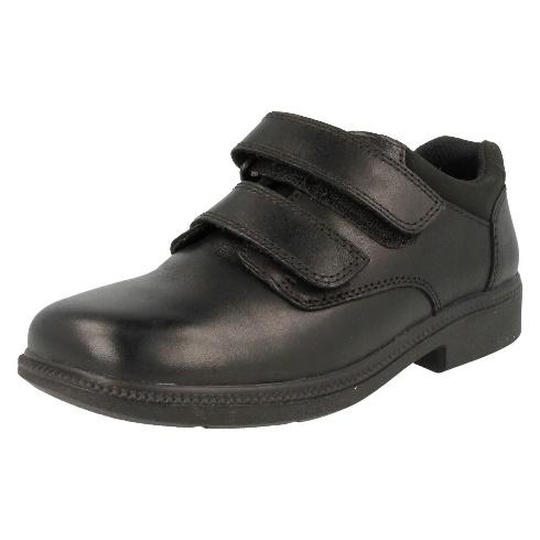 Principales resultados uniformes Zapato de niño: color negro, con cordón, zapatilla blanca con cordón, zapatilla negra con velcro e independiente de la marca En este caso, para los zapatos del número