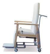 Le fauteuil de transfert plus complet, muni d un mouvement de dossier et de marchepied par mécanisme à gaz.