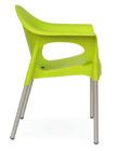 Apropiado para uso intensivo tanto en ambientes de interior como de exterior. The VITA armchair stands out for its design based on clean well-defined lines.