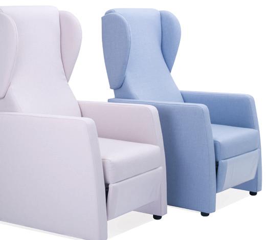 lina design: Estudio Seniorcare El sillón relax LINA se caracteriza por su diseño de líneas simples y atemporales. Reclinable por presión para un óptimo descanso.