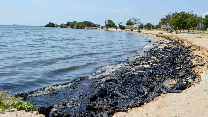 Figura 5. "Al menos 15 fugas o derrames petroleros ocurren al mes en el lago de Maracaibo". Titular de prensa de fecha 21 de septiembre de 2015.