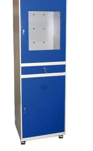ZH-PC Permite el desplazamiento del armario mediante transpaleta o carretilla elevadora. Incluye embellecedores frontal y trasero.