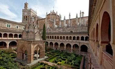 The optional trip will include the visit to the Monastery of Guadalupe, declared as World Heritage by UNESCO, a walk around the