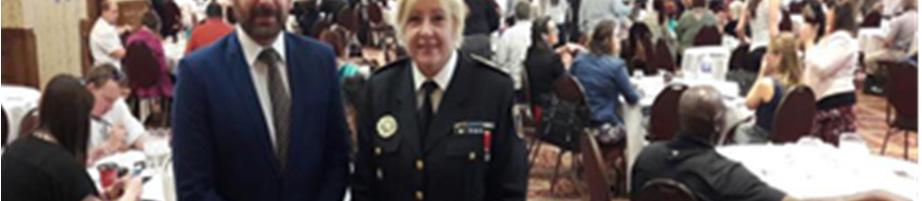 Vila Reina, y la inspectora de la Policía Local, Rosa Ana Gallardo Campos, fueron convocados por el Foro Mundial de Mediación que se celebró del 17 al 19 de mayo en Manoir Saint- Sauveur, en Quebec