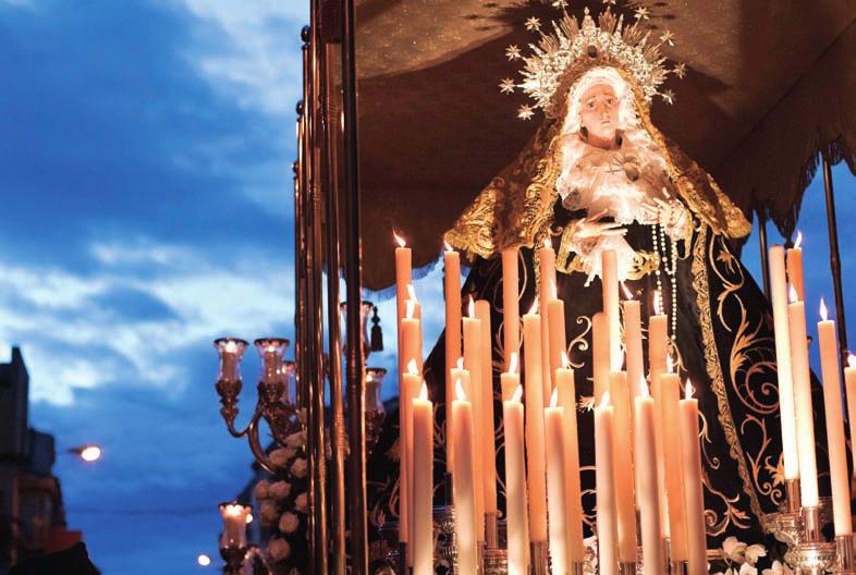 Viernes Santo Cofradía de la Virgen de los Dolores Una vez terminado el Recorrido