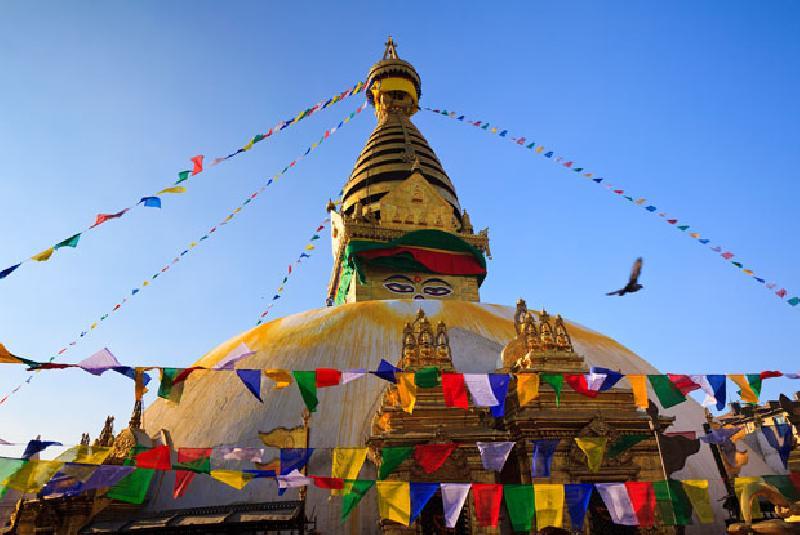 Kathmandú Dias de Salida: Domingo Noches: 12 noches VIAJE EN REGULAR - Déjate llevar por la magia de la India, y