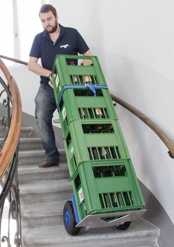El modelo Ergo permite mantener una posición erguida en las escaleras y con ello, el máximo control sobre la mercancía transportada.