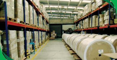 Almacén: Contamos con 2,000 metros cúbicos para el almacenaje de productos terminados de nuestros clientes, con lo