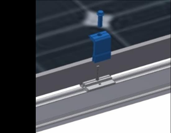 Altura Mínima del Panel Mínimo 3 pulgadas desde la parte inferior del marco del módulo fotovoltaico hasta la cubierta del techo.