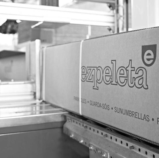 Producción de todos los elementos de la terraza Ezpeleta produce utilizando las tres tecnologías que domina: confección textil, mecanizado