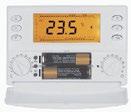 oficinas aue se ajustara a sus receptores. SCTSDI A:87 mm L:133 mm P:27 mm Crono-termostato digital alimentado por baterías para el funcionamiento en calor/frio.
