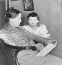 ter a prueba las hipótesis de Alice, esposa de John Dewey, con su hijo Gordon trabajo planteadas en sus en 1902.