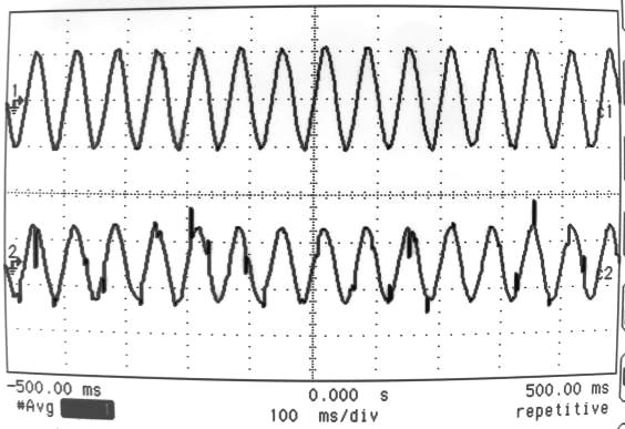 ADXL103 Canal 2 (inferior): Acelerómetro ADXL330 Debido a los resultados obtenidos, los acelerómetros que se
