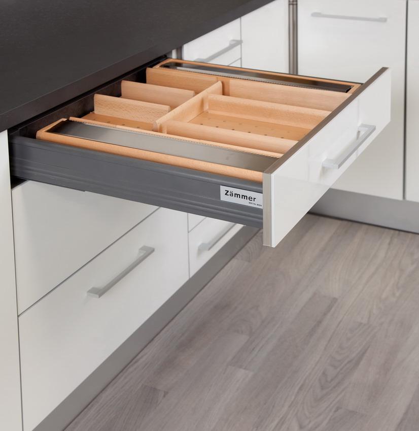 Cubertero en Haya con Separadores Ajustables - Cubertero ideal para su utilización en los muebles de cocina de gama media-alta.