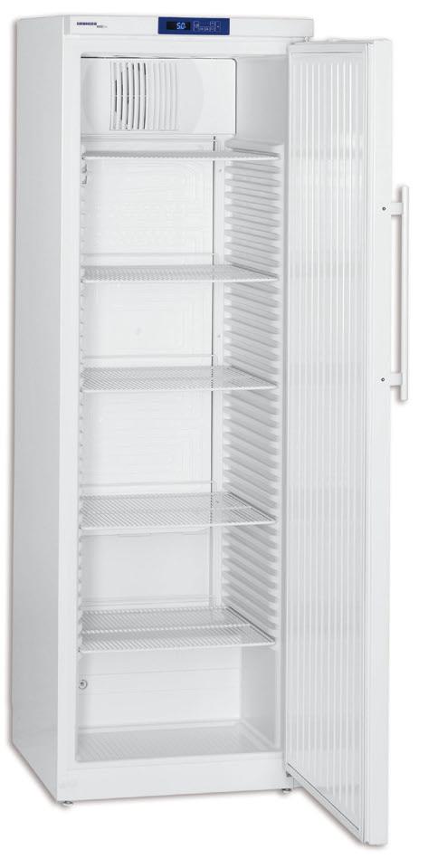 Refrigeradores Refrigeradores para laboratorio +3ºC/+16ºC Refrigeración ventilada +3ºC/+16ºC Control electrónico de temperatura Pantalla digital con 0,1ºC de resolución Alarma por apertura de puerta