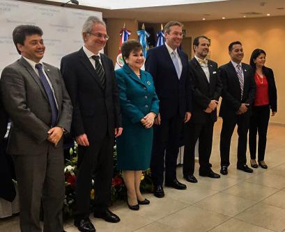 Plan Trifinio participa en rondas de consulta del SICA-ALEMANIA La participó en el proceso de consultas sobre la cooperación para el desarrollo entre el Sistema de la Integración Centroamericana