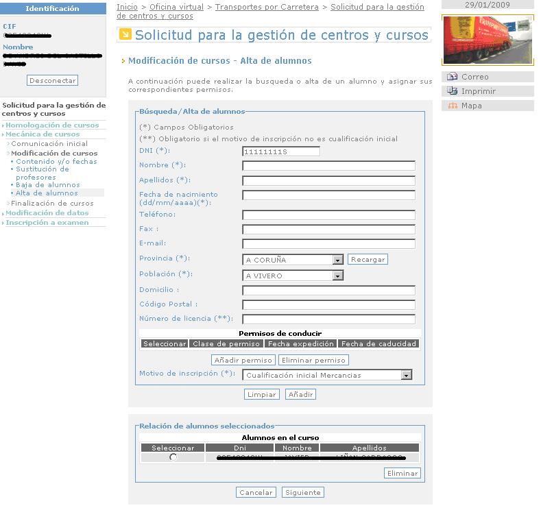 3.2.- Nuevo Pulsando este botón se muestra un formulario desde el que introducir los datos de un alumno nuevo.