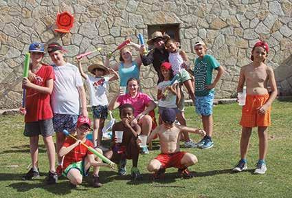 GREDOS summer camp BY midleton school edades KIDS CAMP 6-9 AÑOS En esta franja de edad, el objetivo del campamento se centra en integrar en el día a día de los