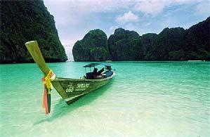 Días 12, 13, 14 y 15. PHI PHI ISLAND Días libres en Phi Phi Island para disfrutar de este paradisíaco entorno.