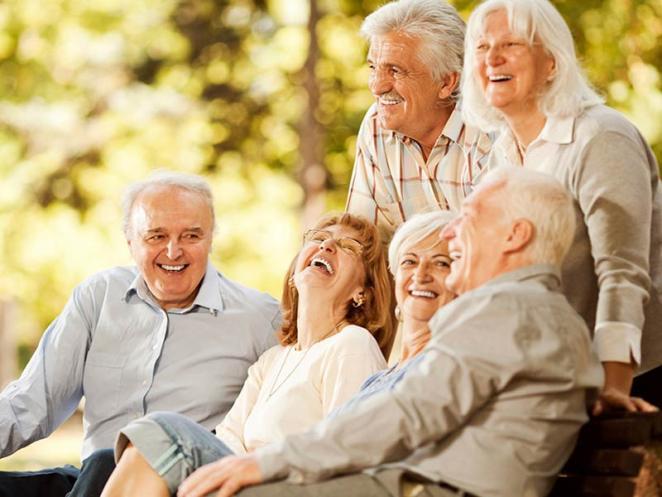 HUMANISMO AVANZADO Envejecer bien. Un envejecimiento positivo, activo, exitoso, con calidad de vida.