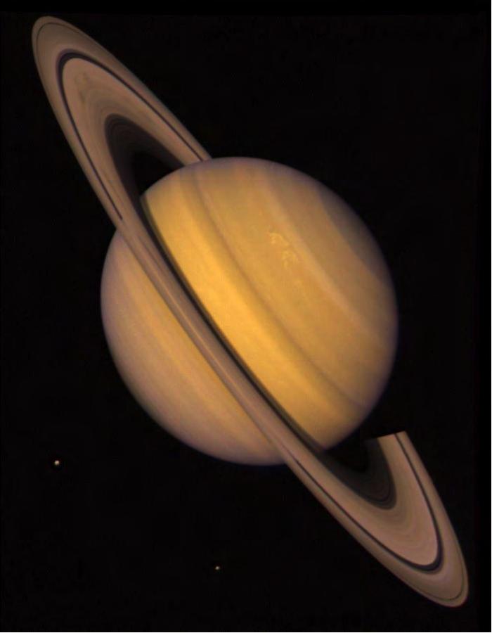 Saturno Tiene anillos muy grandes y delgados Los anillos se mantienen unidos por la atracción