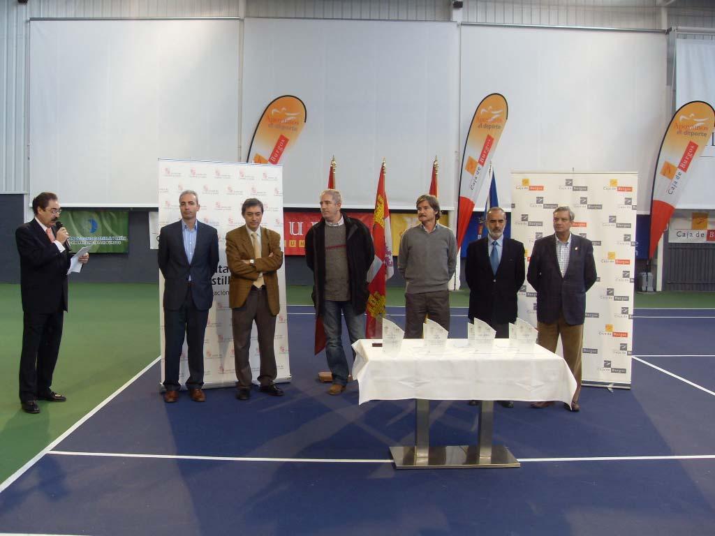 La organización y la Delegación Provincial de la Federación de Tenis de Castilla y León quieren agradecer el apoyo de Caja de Burgos y de la Junta de Castilla y