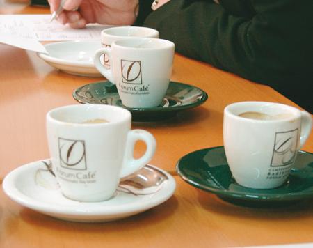 El café de Agaete, a su vez, fue presentado a la cata organizada en el Fórum como un semilavado, sin especificar su origen.