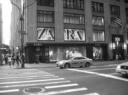 Tekst 9 Zara (1) Uno de los grandes éxitos que ha conseguido Zara en el extranjero es que sea vista como una marca barata en la que dominan la calidad y el diseño de sus prendas, algo que no sucede
