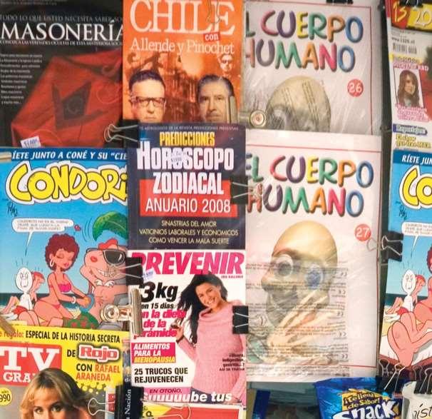 Hay muchas revistas para jóvenes en español.